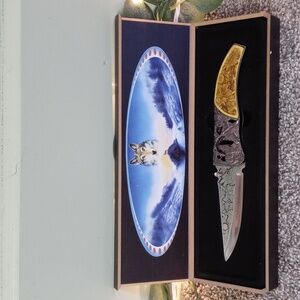 Unisex Wolf Native American carved knife blade